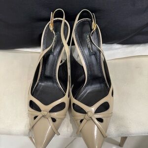 Dolce & Gabbana Beige Pointed Toe Slingback Pumps with Bow Detail